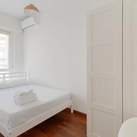 Apartman Guesthost - Lorenteggio Charming Flat *